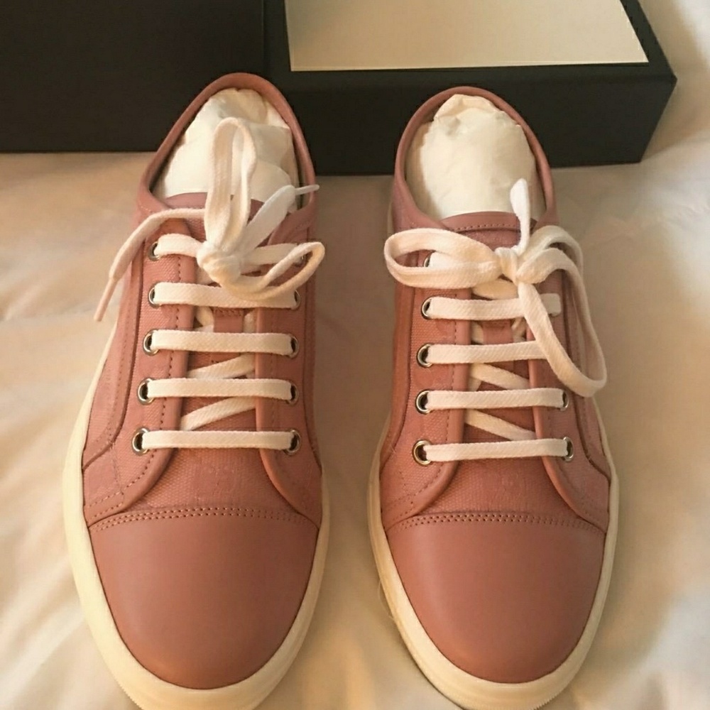 Gucci shoe